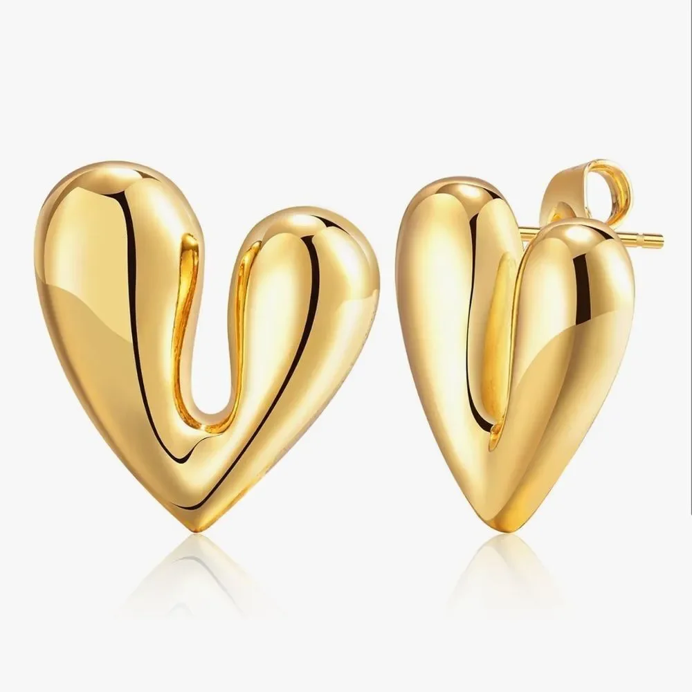 NEW 14K Gold Plated Gold Heart Earrings
